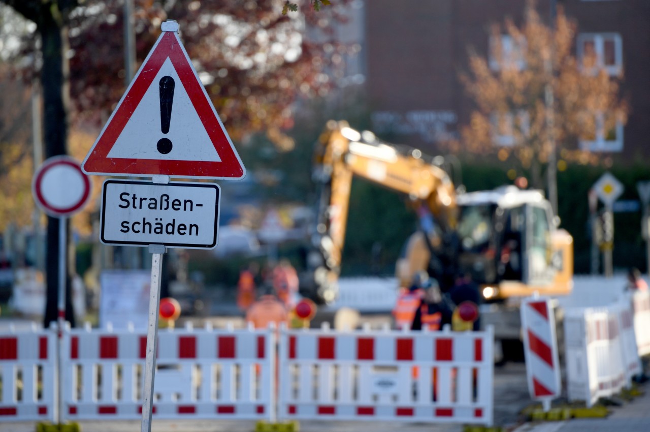 In Kiel müssen Anwohner mit einer neuen Baustelle rechnen (Symbolbild).