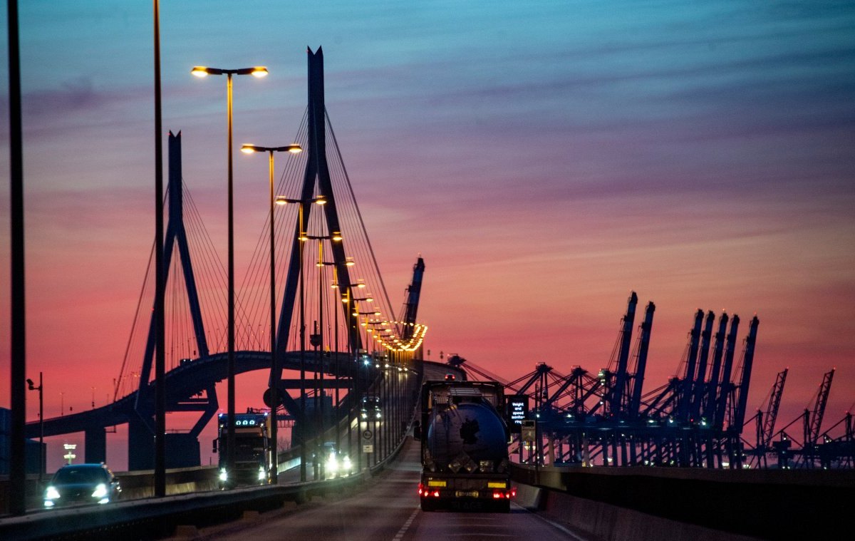 Köhlbrandbrücke