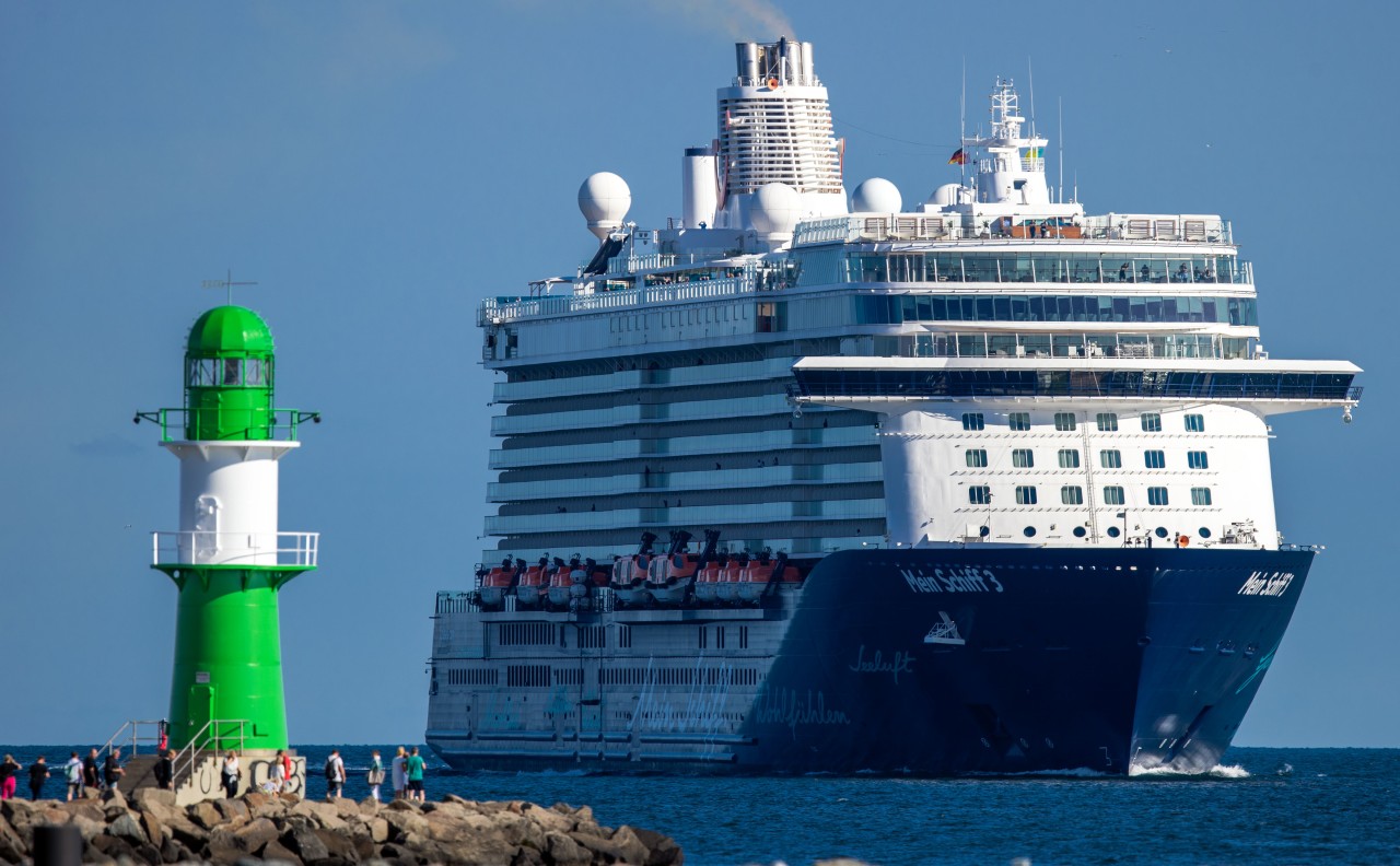 Die Passagiere der „Mein Schiff 3“ müssen sich auf eine veränderte Reiseroute einstellen. 