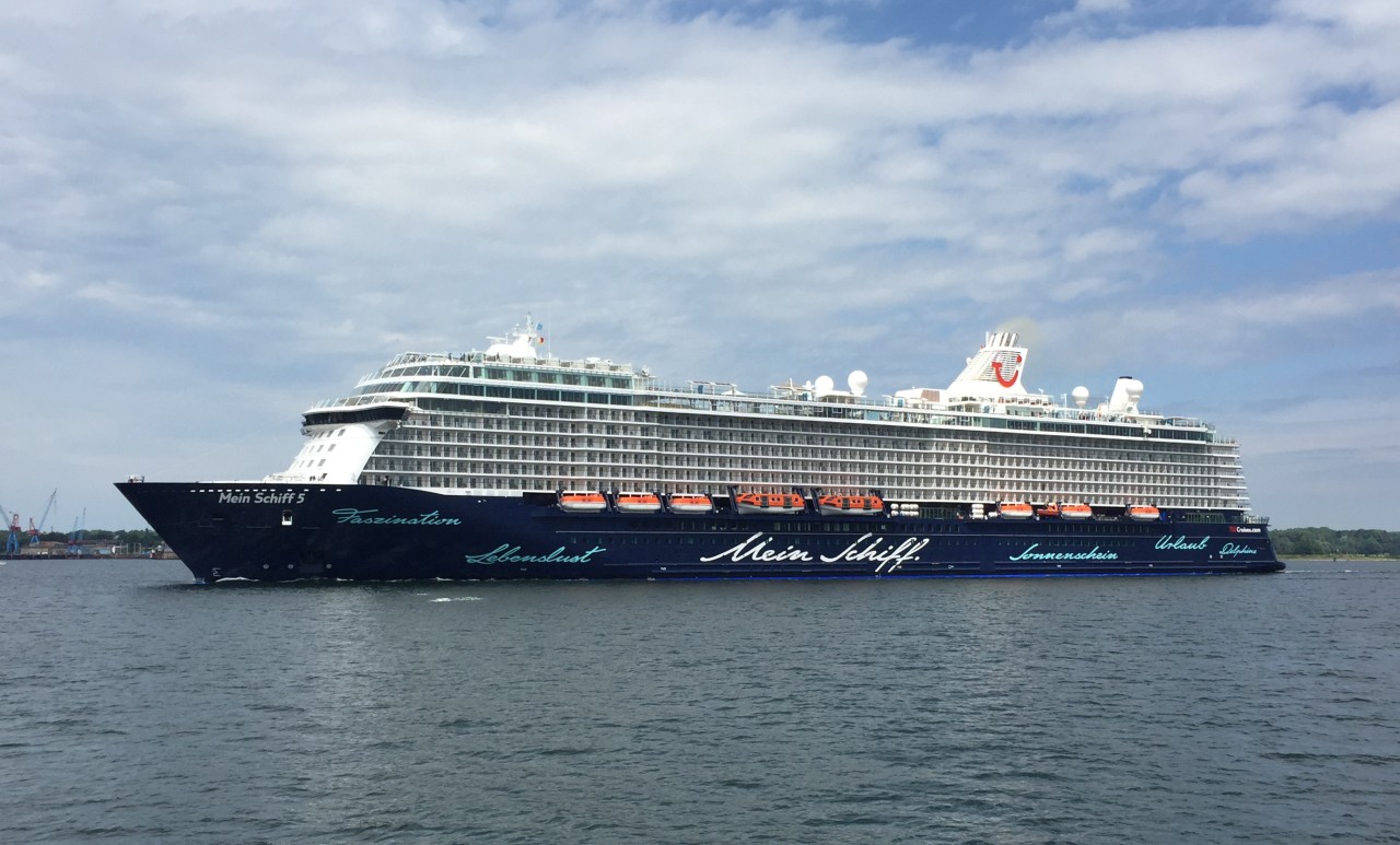 Die „Mein Schiff 5“ fährt gerade die Tour um die griechischen Inseln. 