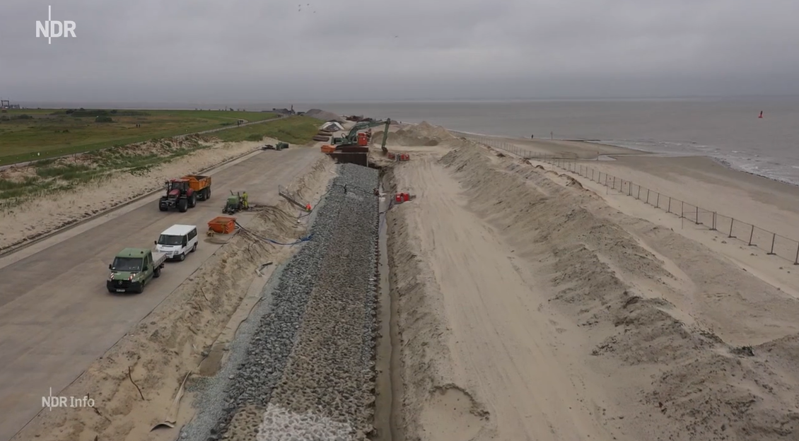 Blick von oben auf die Bauarbeiten auf Norderney.