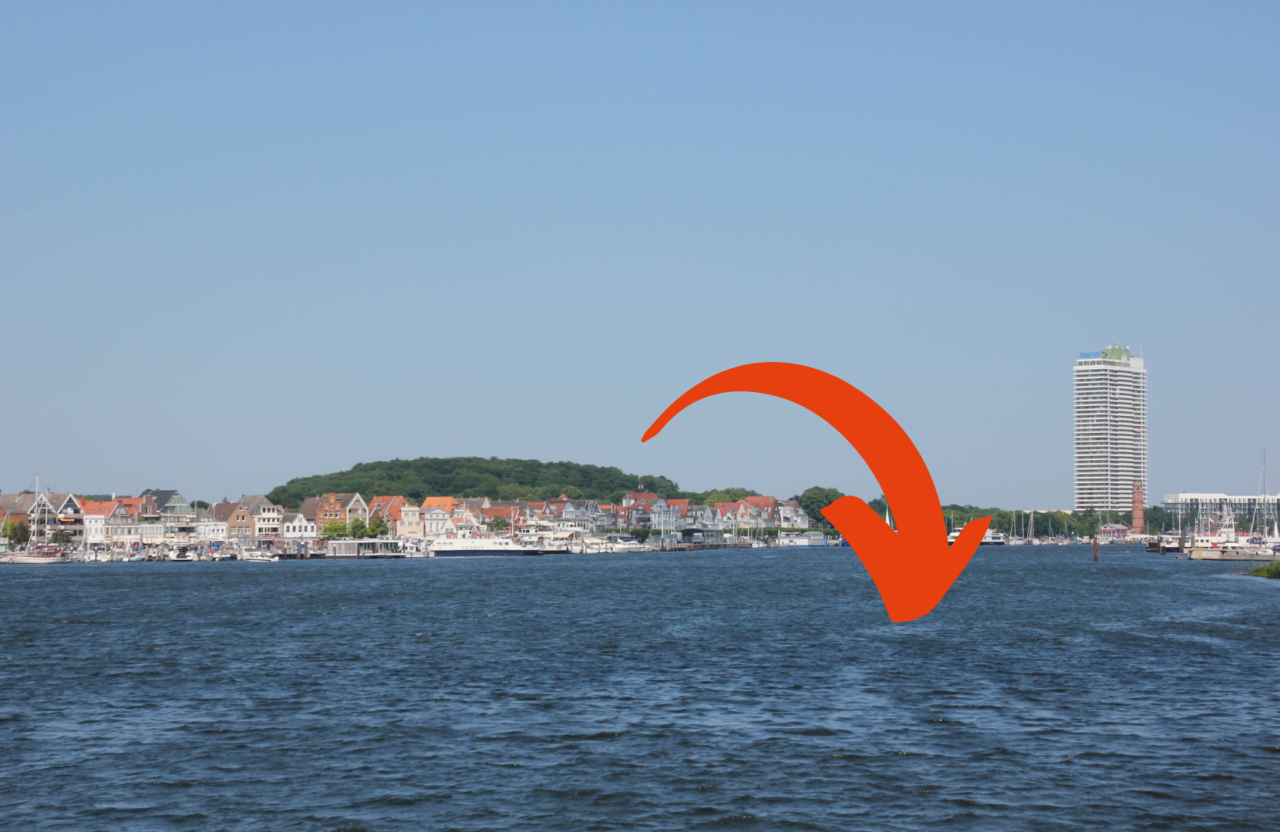 In der Ostsee vor Travemünde hat ein Mann eine beeindruckende Entdeckung gemacht. 