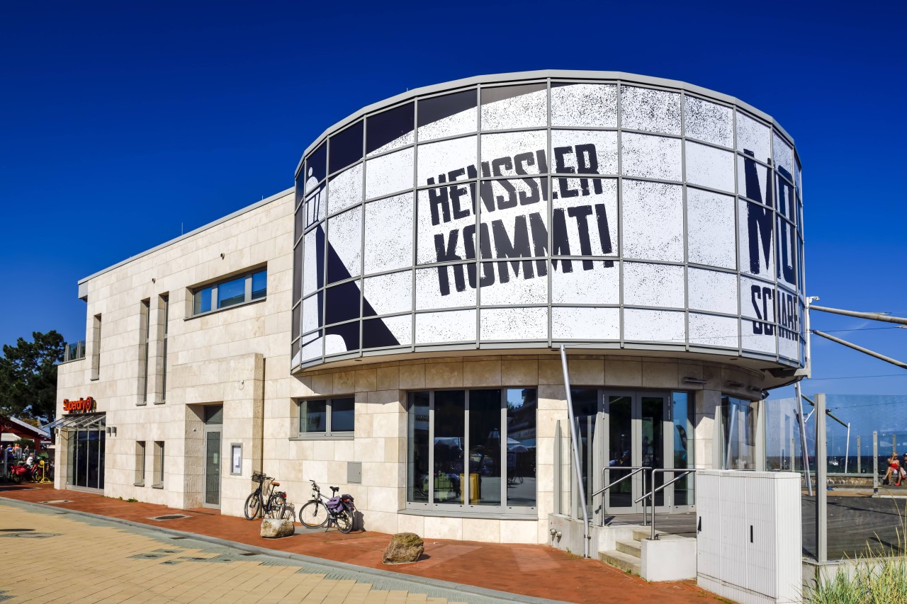 Bereits 2019 kündigte Steffen Henssler in Scharbeutz an der Ostsee an: „Henssler kommt!“