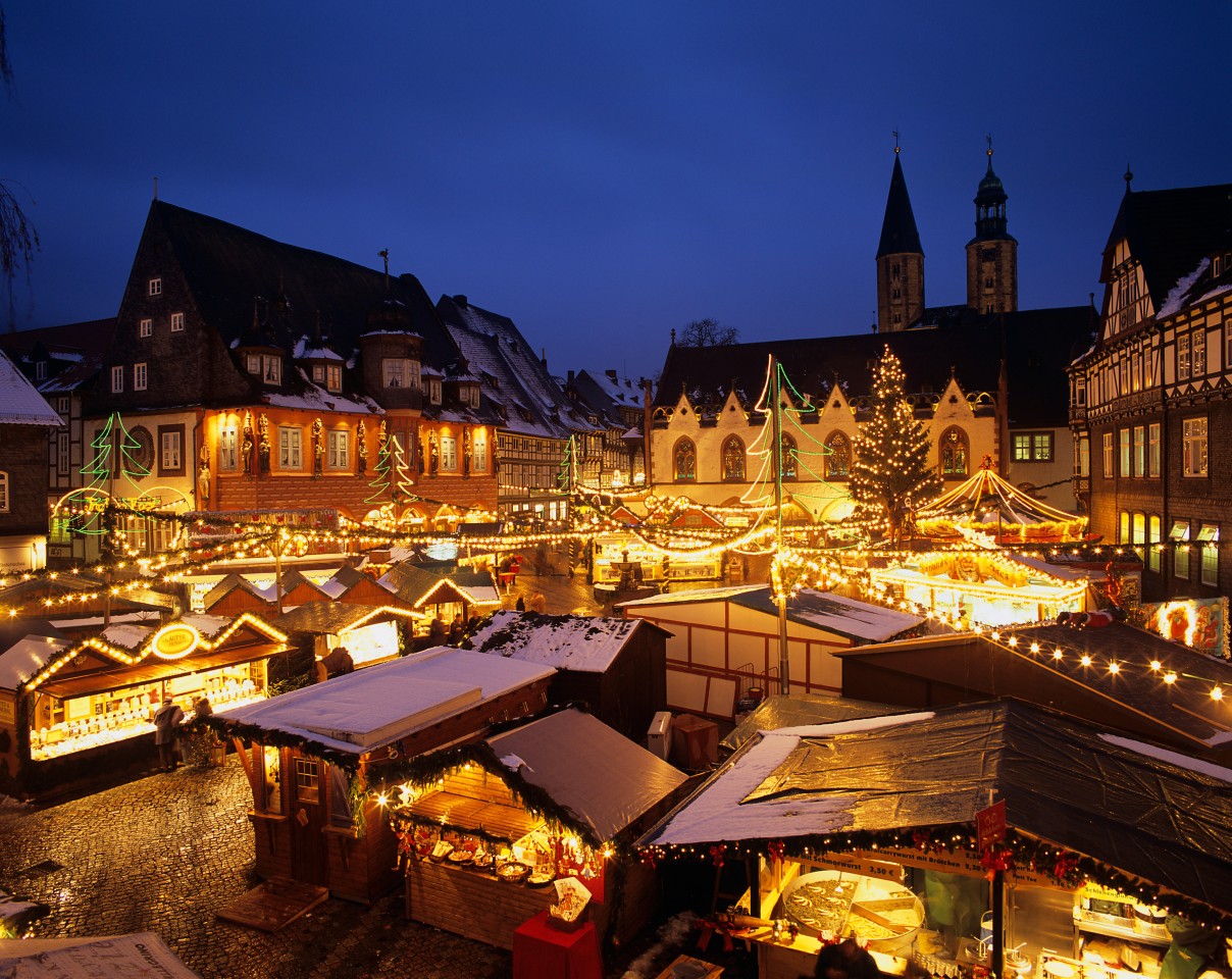 Bei der Winter-Reise stehen viele Weihnachtsmärkte auf dem Programm. 
