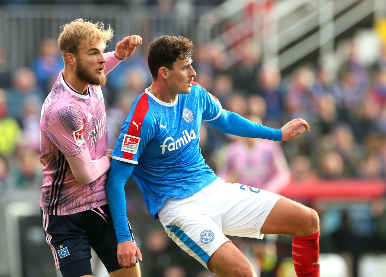 HSV-Profi Timo Letschert (l.) erzielte am 13. Spieltag den Last-Minute-Ausgleich gegen Holstein Kiel. 