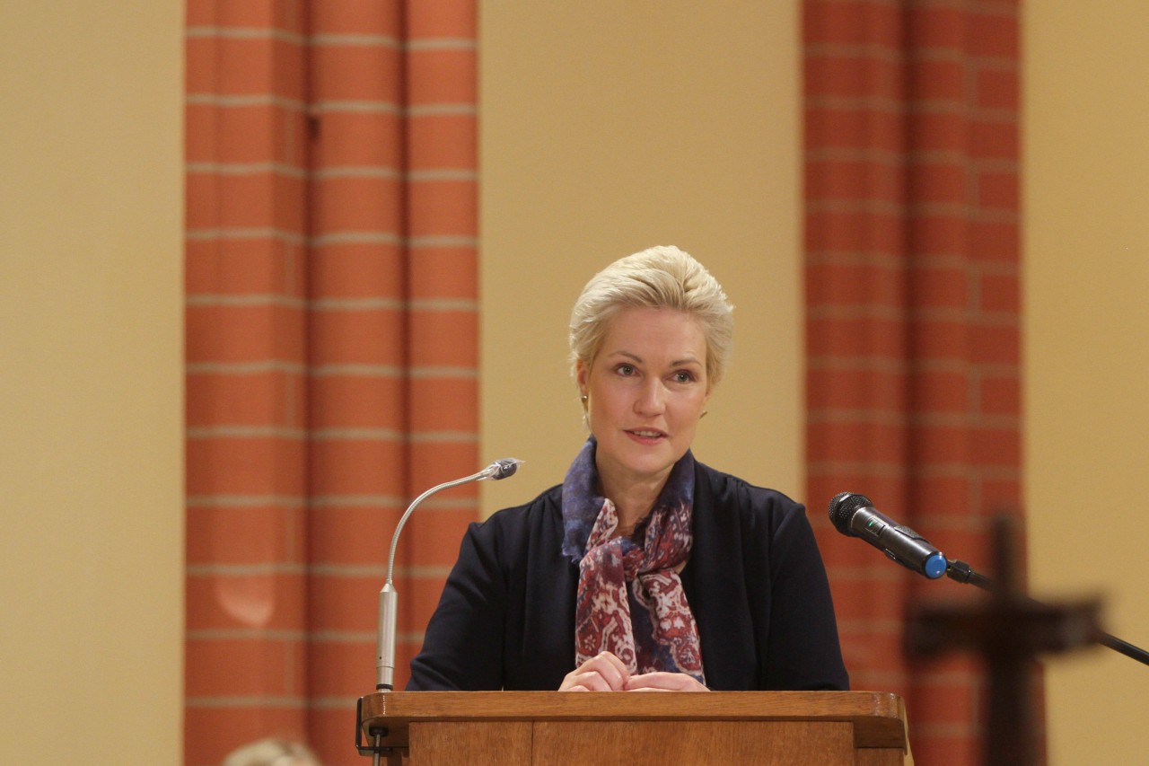 Manuela Schwesig hat lobende Worte für Anna Kassautzki