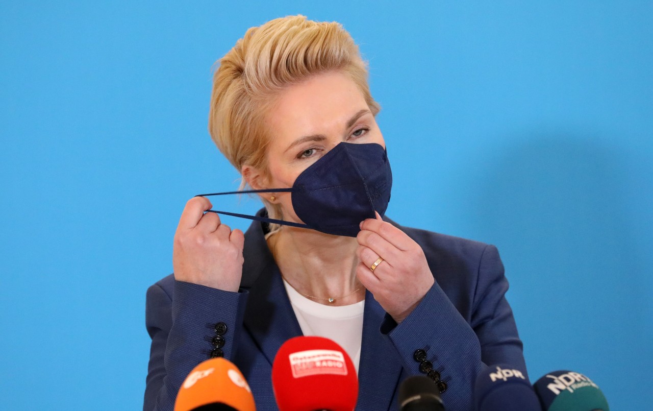 Manuela Schwesig (SPD) auf der Pressekonferenz nach der Klausurtagung der Landesregierung. 