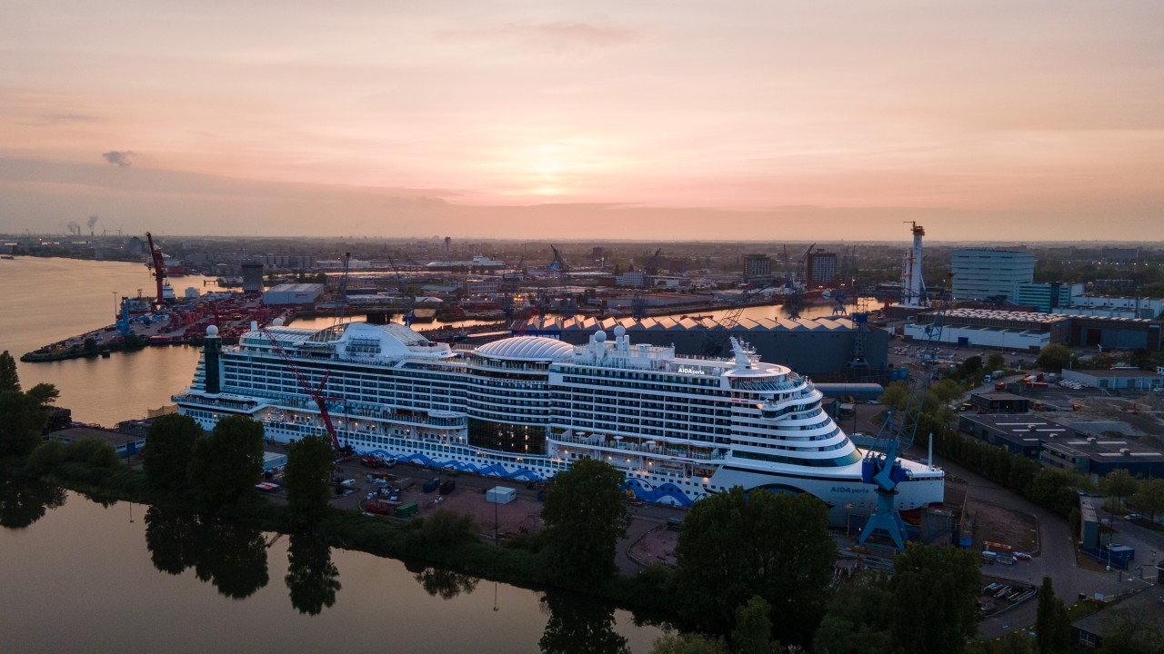 Die „Aida Perla“ in der Werft. 