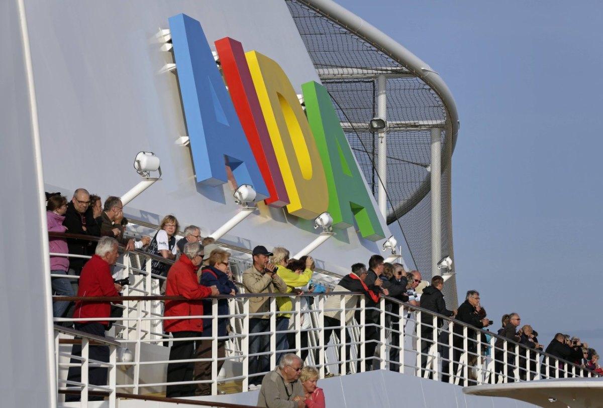 Aida Urlauber Maskenpflich.jpg