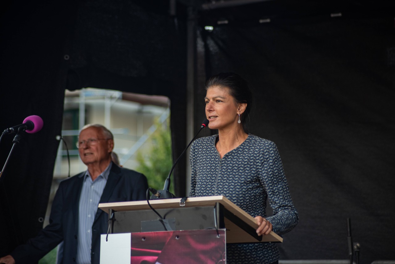 Von Linken-Ikonen zu umstrittenen Außenseitern in ihrer Partei: Sarah Wagenknecht.