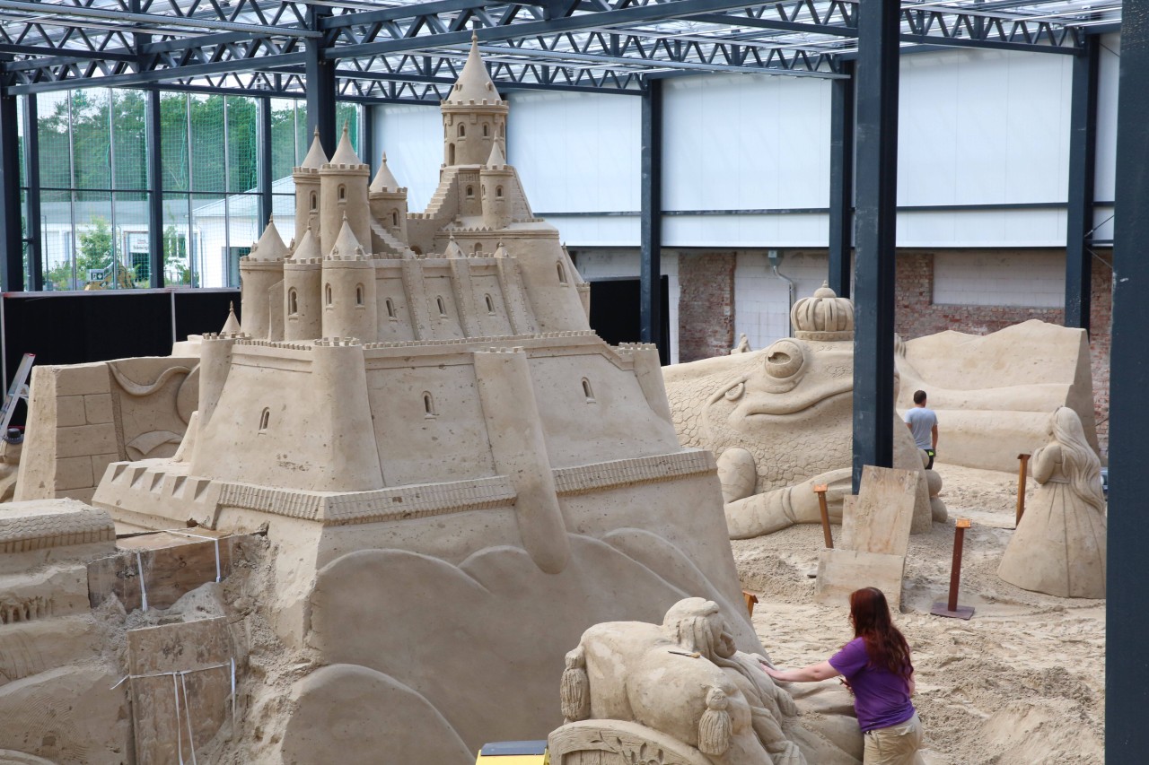 Ostsee: Auch auf Rügen können Besucher dieses Jahr wieder Sandskulpturen bewundern. 