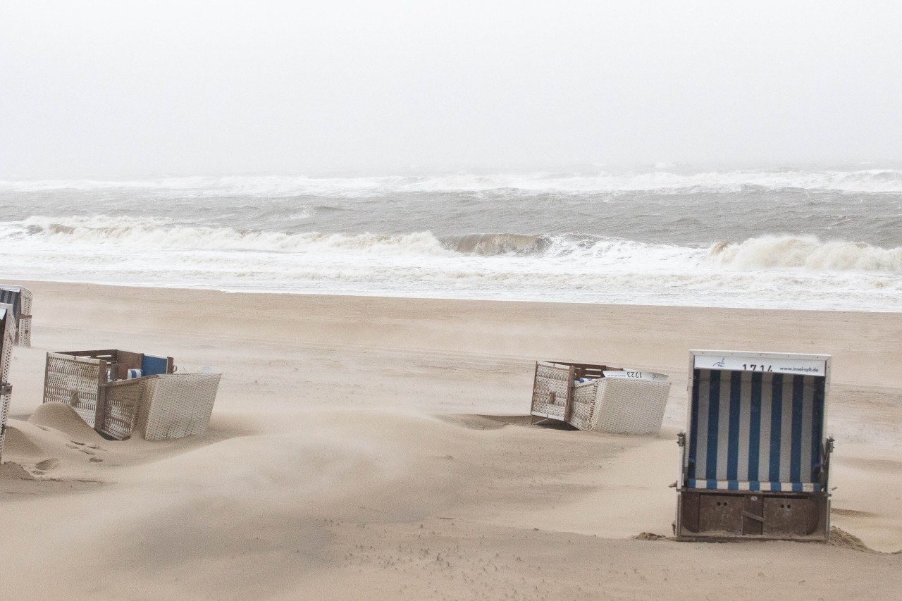 Auf Sylt setzt sich eine dramatische Entwicklung fort (Symbolbild).