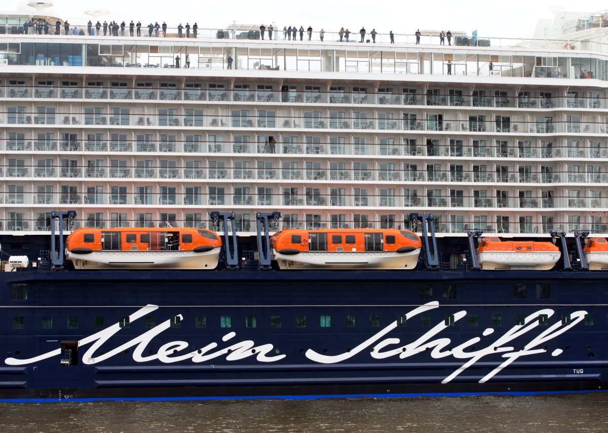Mein Schiff.jpg