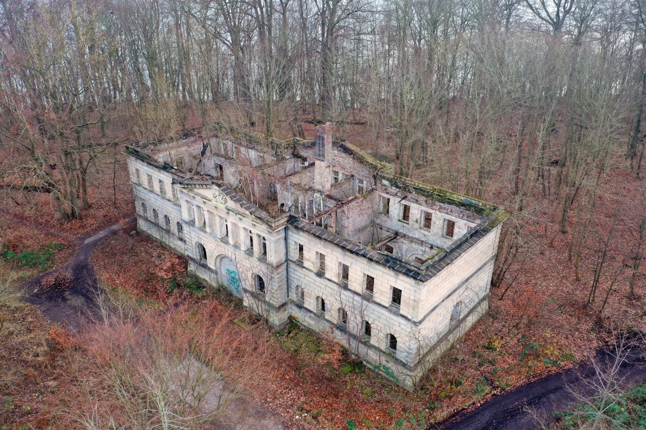 Schloss Dwasieden auf Rügen bei Sassnitz.