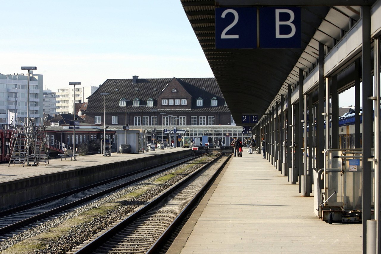 Der Bahnhof in Westerland auf Sylt. Die Insel hat sicherlich kein Bock auf Neonazis.