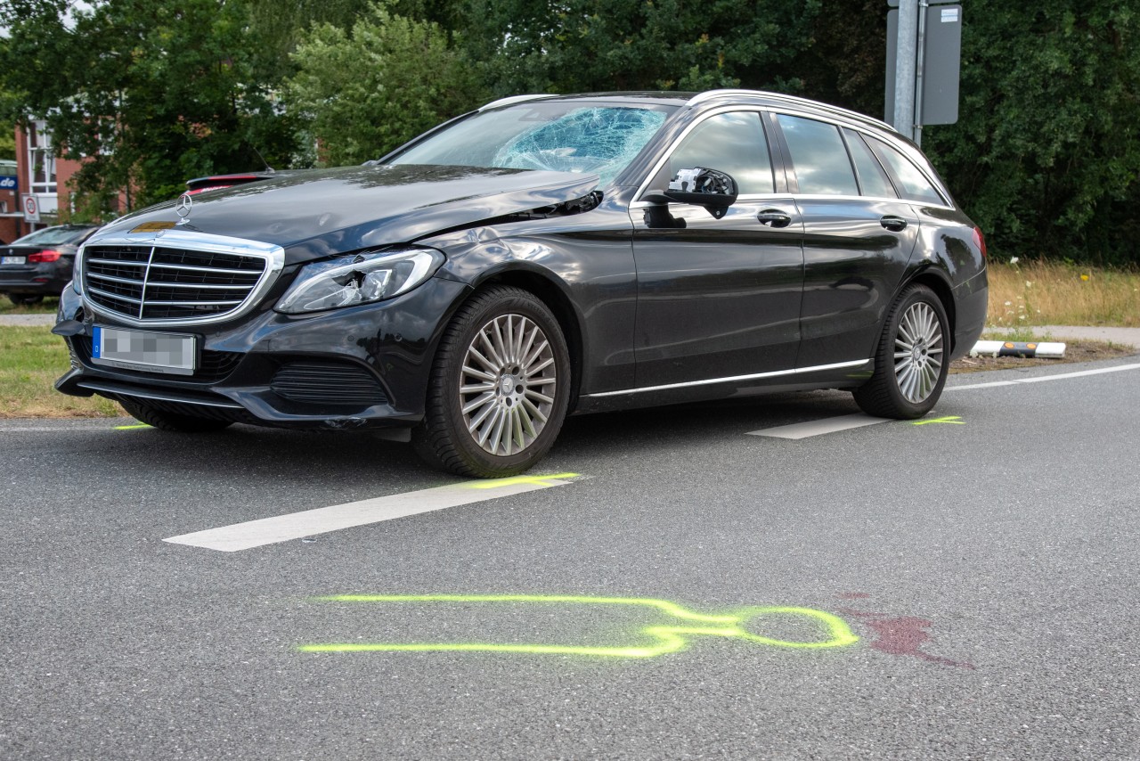 Heftiger Unfall in Hamburg.