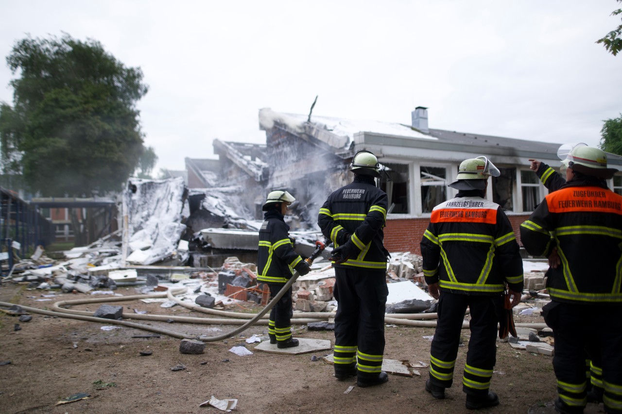 In der Stadtteilschule Finkenwerder in Hamburg kam es zu einer Explosion.
