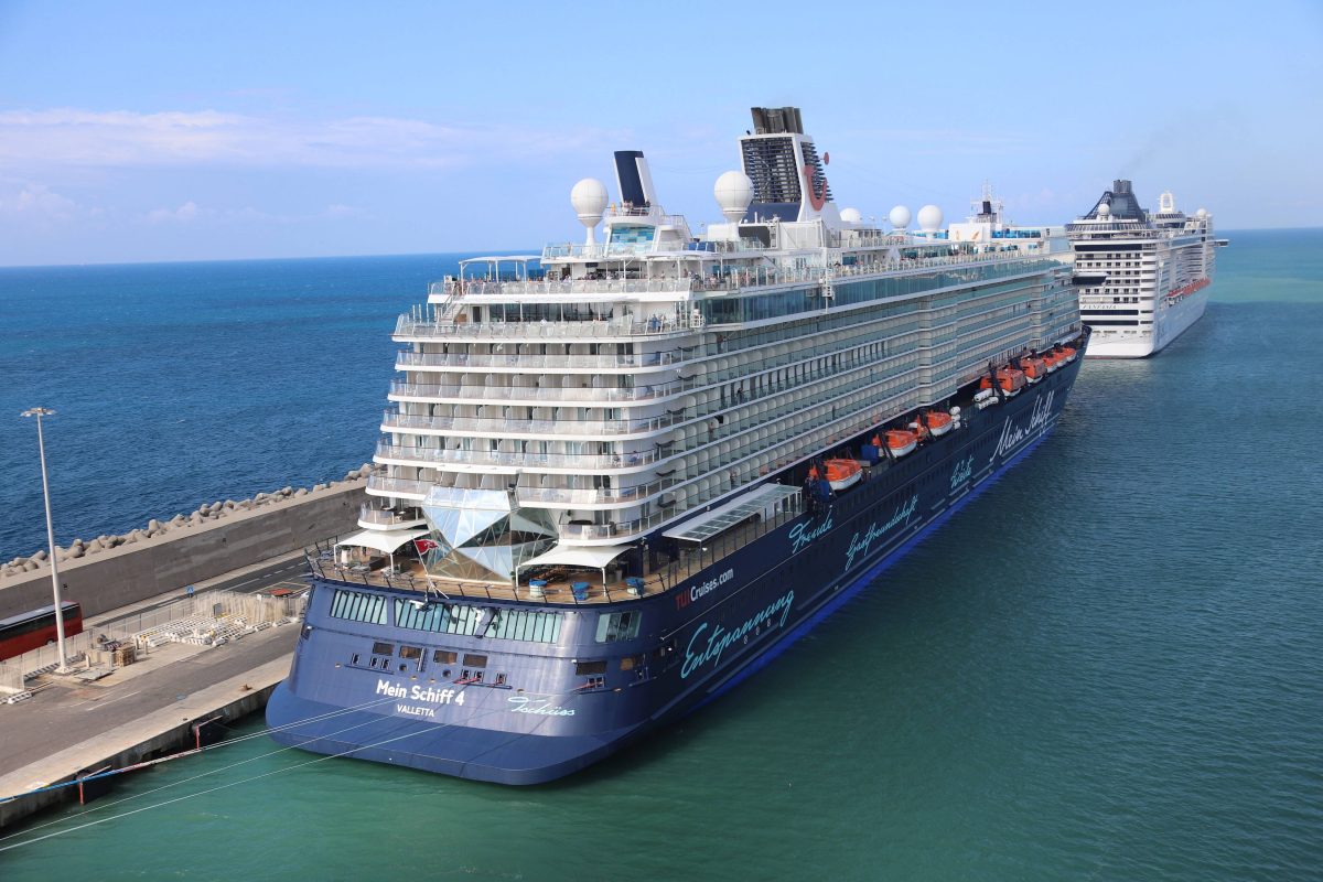 Mein Schiff 4