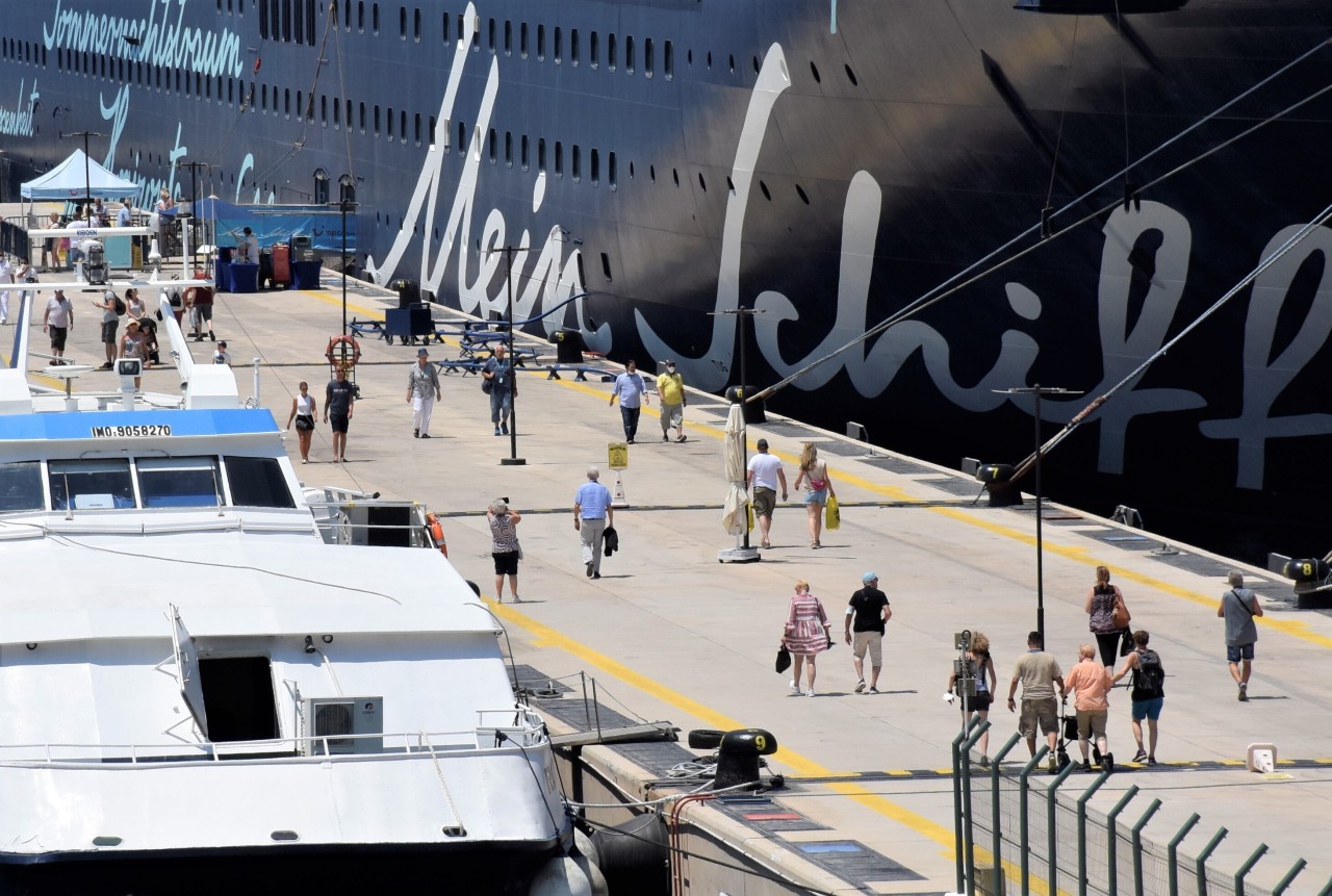 Passagiere von „Mein Schiff“diskutieren hitzig über die Regel