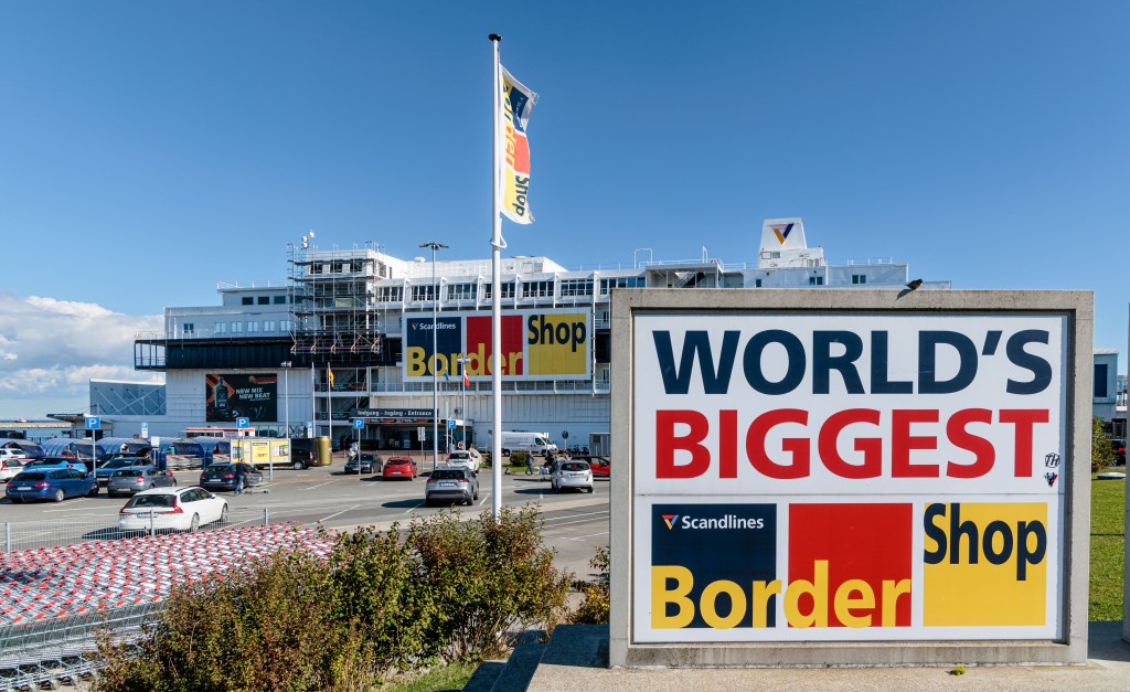 Der Bordershop auf Fehmarn ist für viele Dänen ein wahres Einkaufsparadies