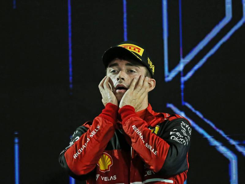 Ferrari-Pilot Charles Leclerc frustriert.