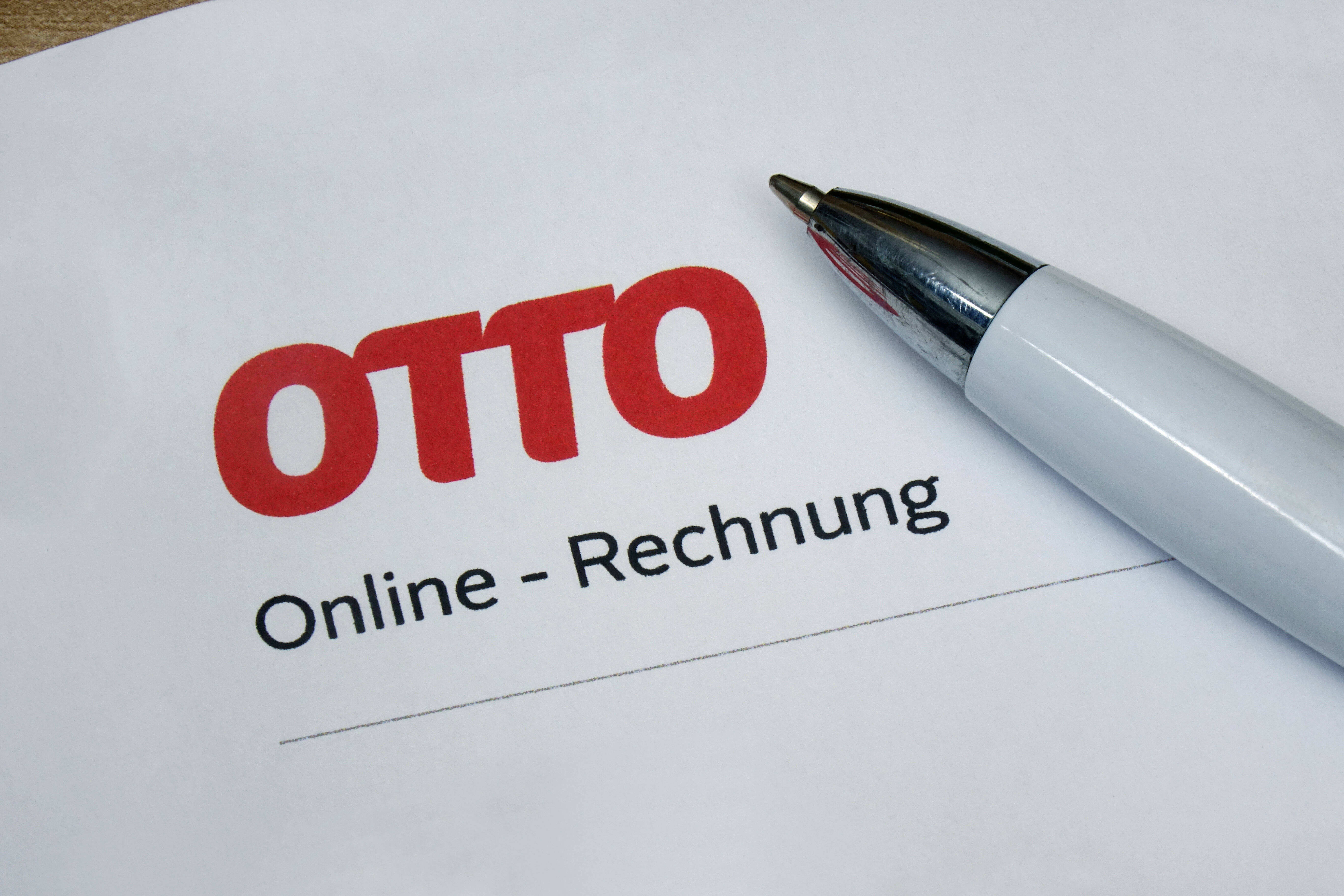 Hamburger Otto Versand Winterartikel im Angebot er ist