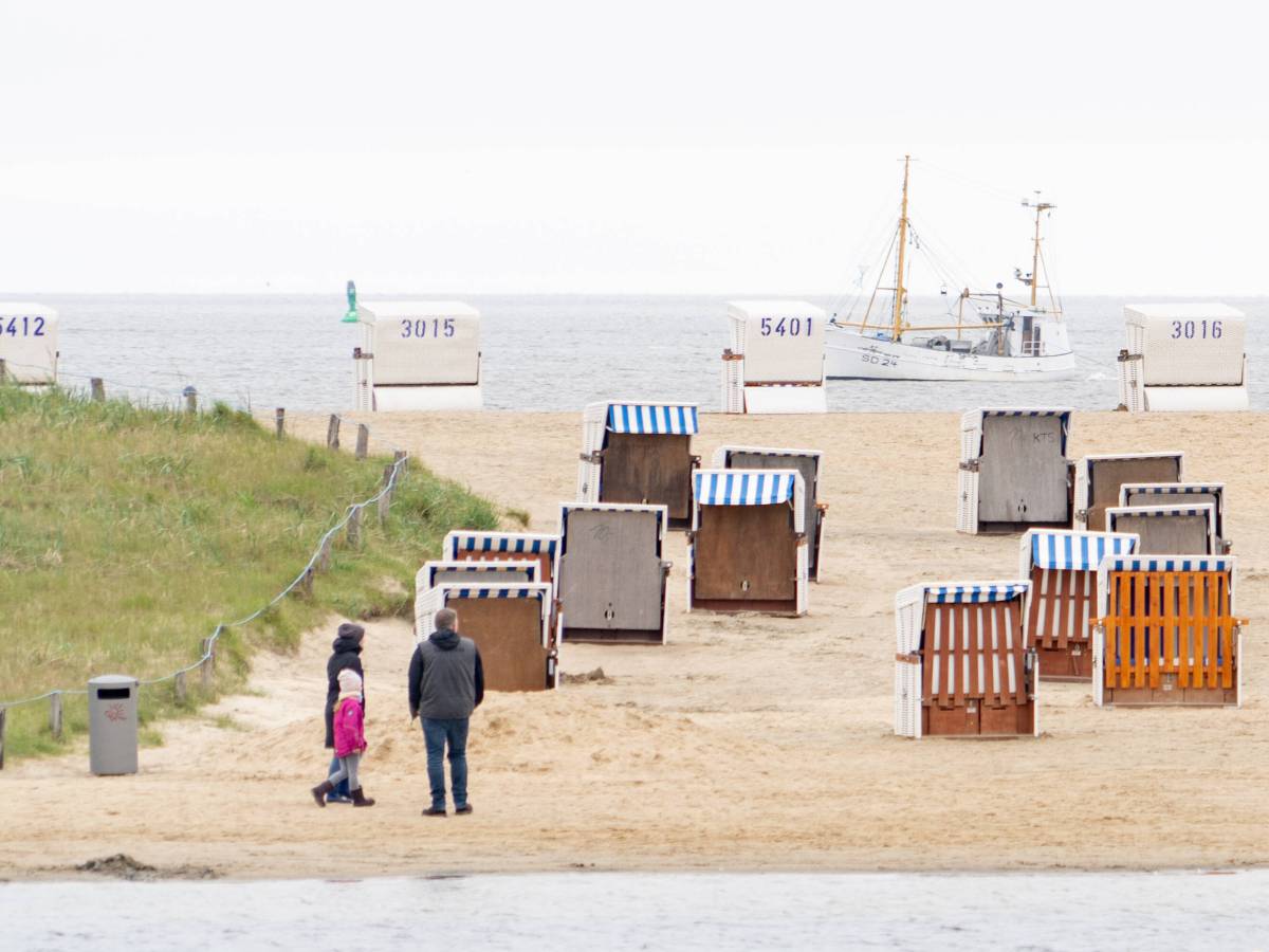 Nordsee: Beliebter Urlaubsort zieht die Preise deutlich an – Touristen toben