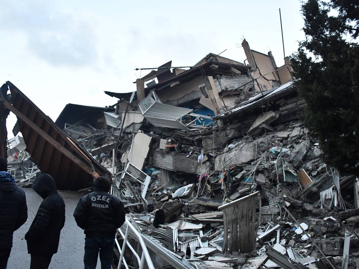 Türkei: Erdbeben erschüttert Touristenregionen – in diesen Urlaubs-Ländern besteht auch Gefahr