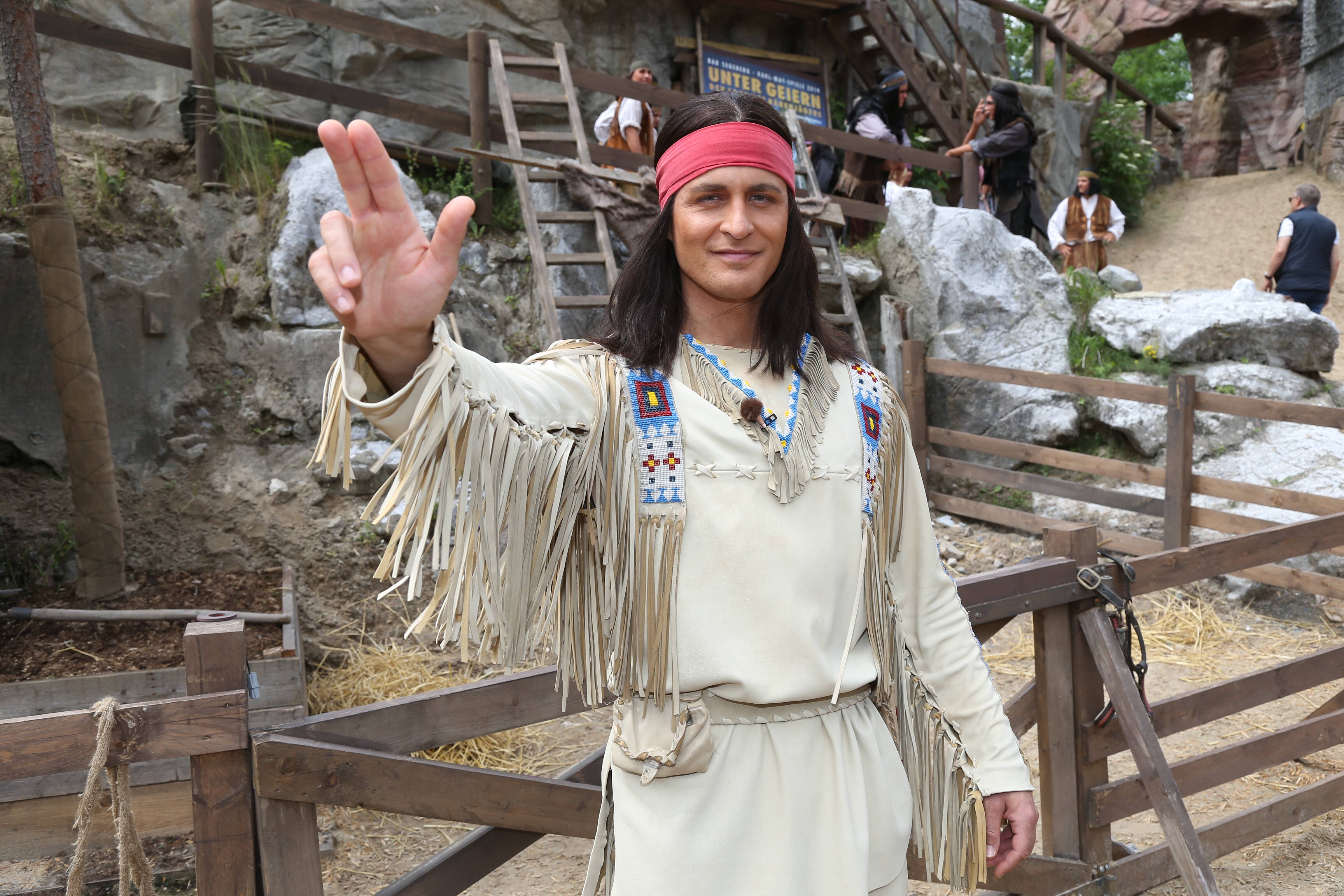 Alexander Klaws spielt den Winnetou