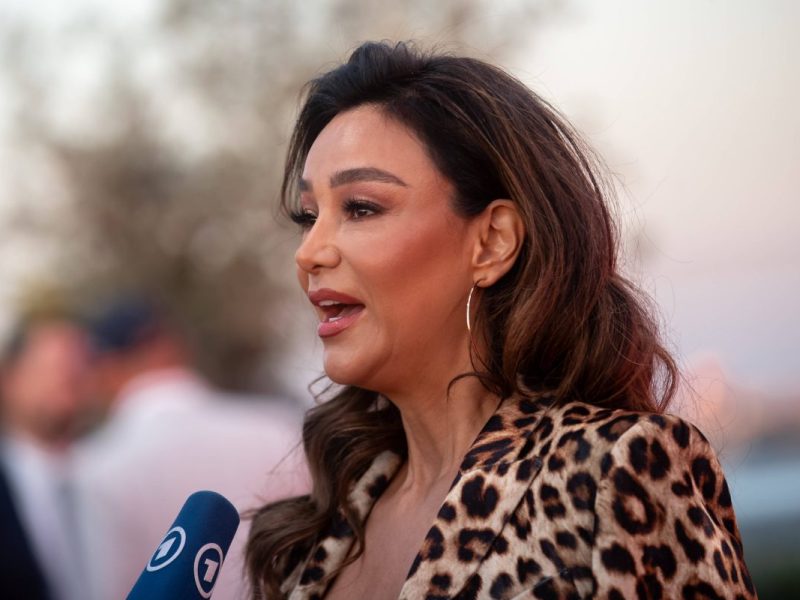 Verona Pooth im Liebesrausch – doch dann hagelt es Kritik