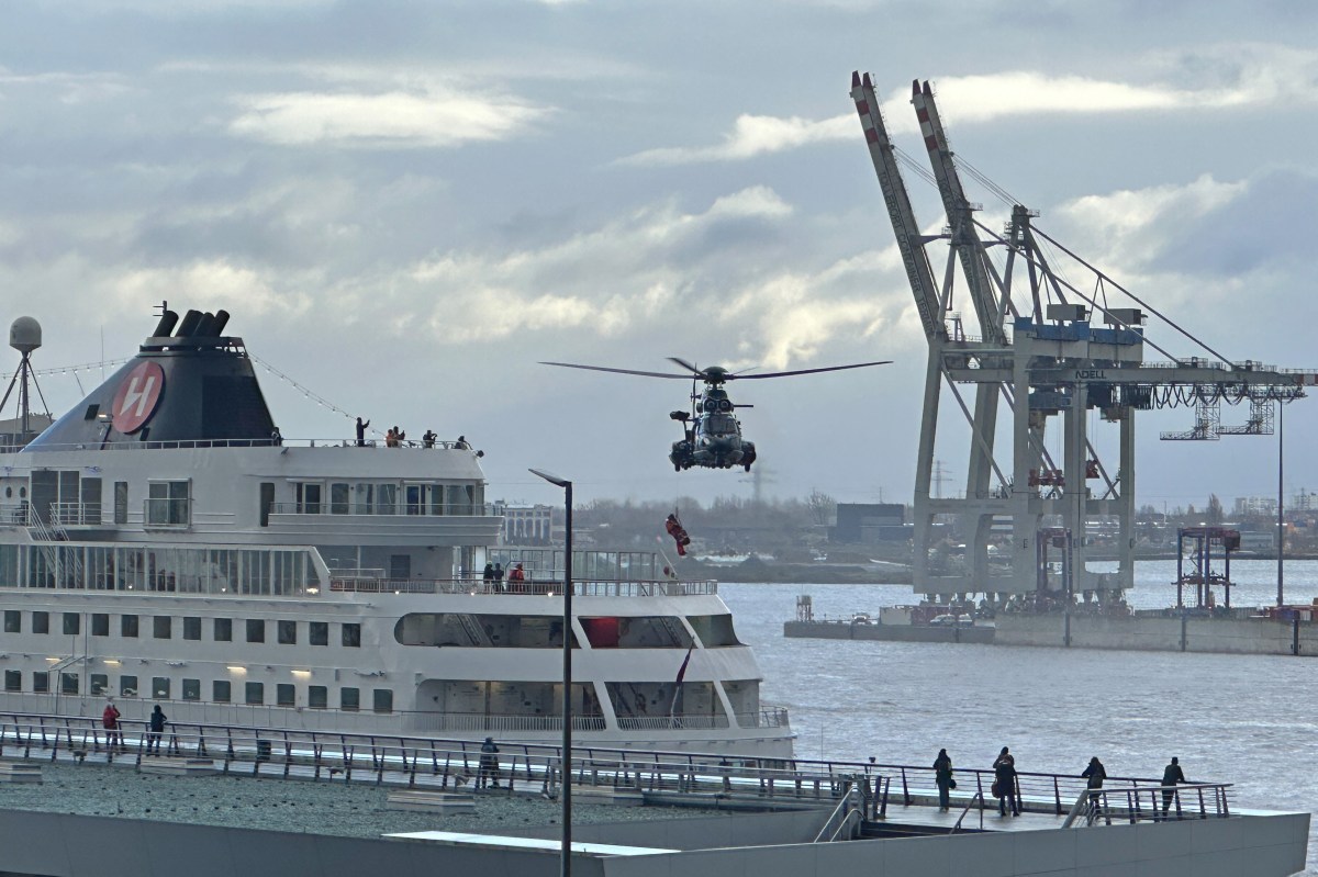 Aufregung am Cruise-Terminal Altona in Hamburg.