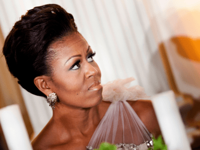 Über Michelle Obama wird die falsche Behauptung verbreitet, sie sei eigentlich ein Mann.