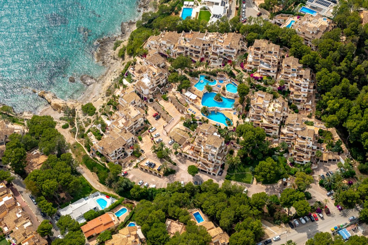 Urlaub auf Mallorca: Auf der Insel ist ein Gerichtsurteil gefallen.