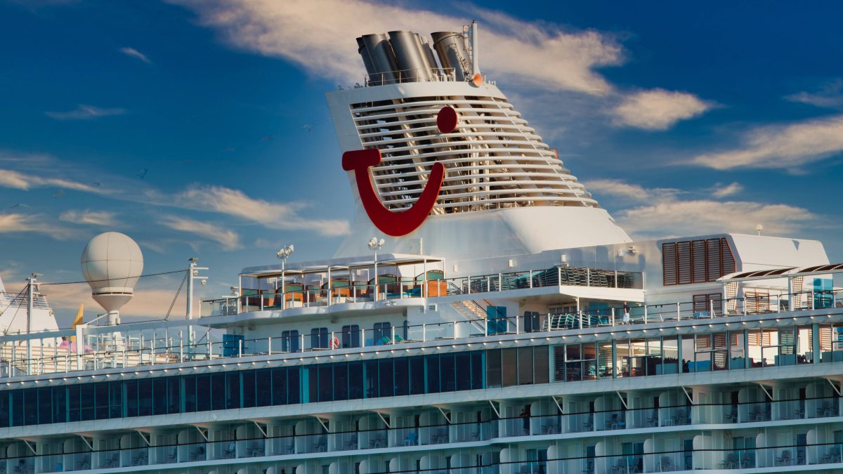„Mein Schiff“: Tui Cruises sagt kurzfristig Reisen ab und enttäuscht Kunden – „Geht gar nicht“