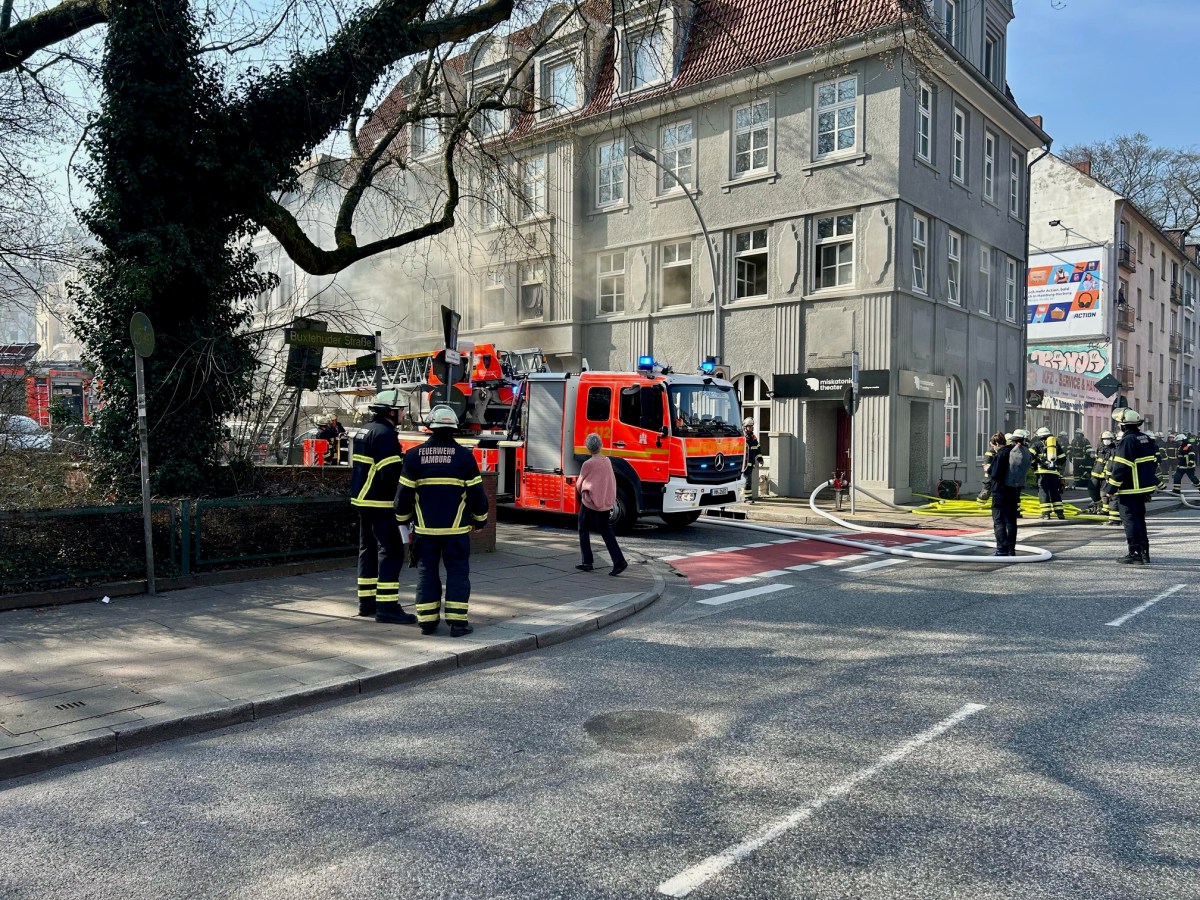 Feuer im Miskatonic Theater in der Buxtehuder Straße.