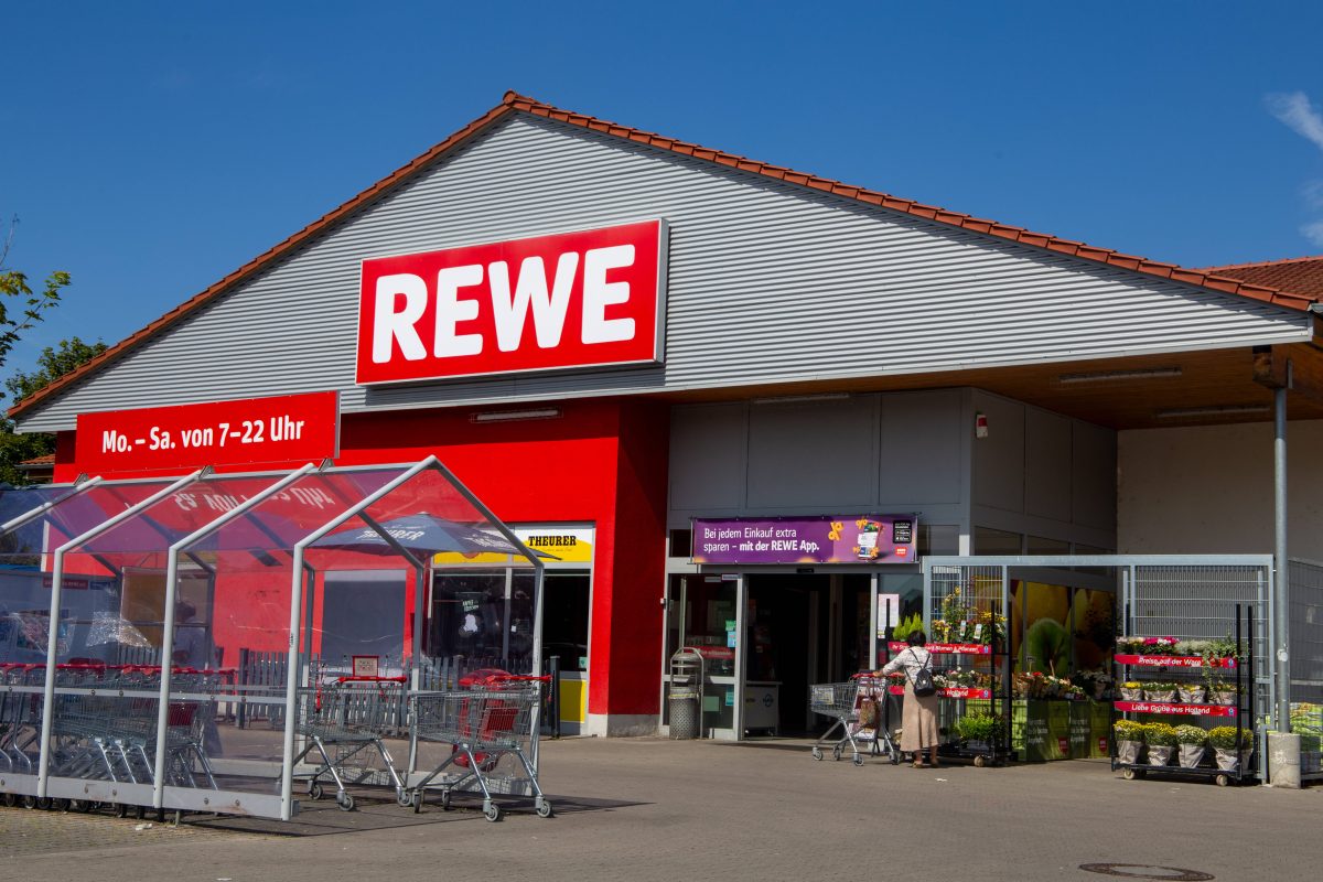 Eine Rewe-Filiale, Symbolbild