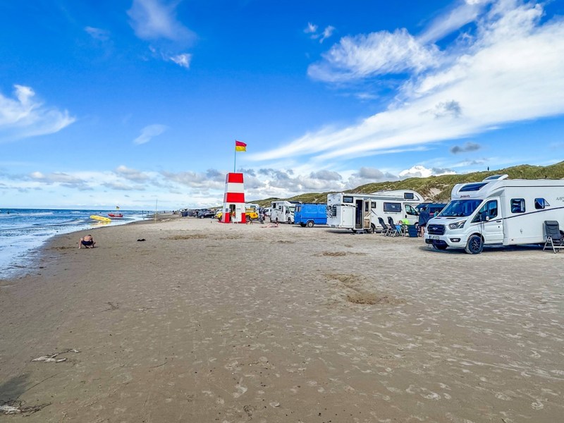Ostsee und Nordsee: Parkplatz-Schock vor Ferienbeginn – was jetzt auf Besucher zukommt