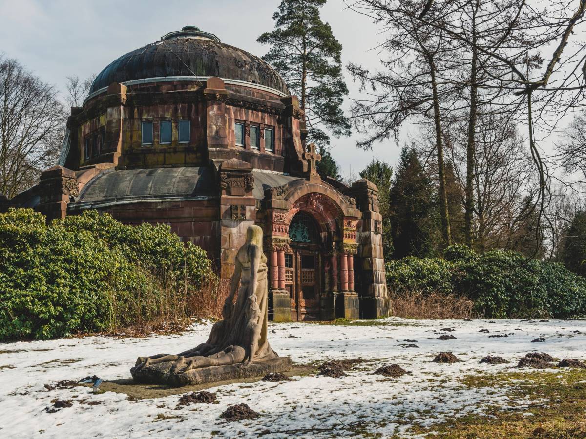 Mausoleum auf Friedhof