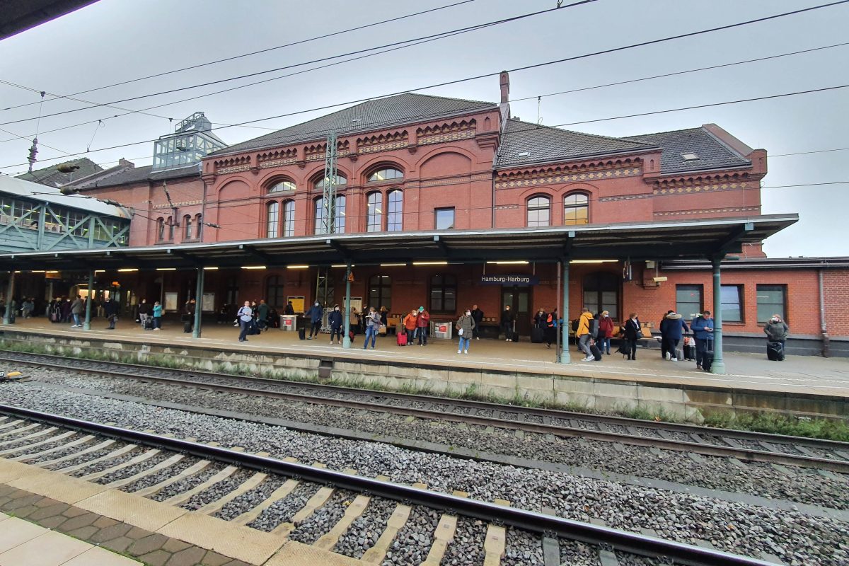 Der Bahnhof in Hamburg-Harburg.