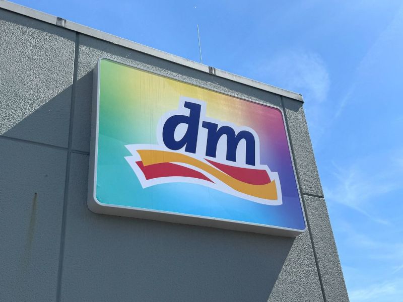 dm: Fans flippen aus! DESWEGEN rennen sie der Drogerie jetzt die Türen ein -„Wooow“