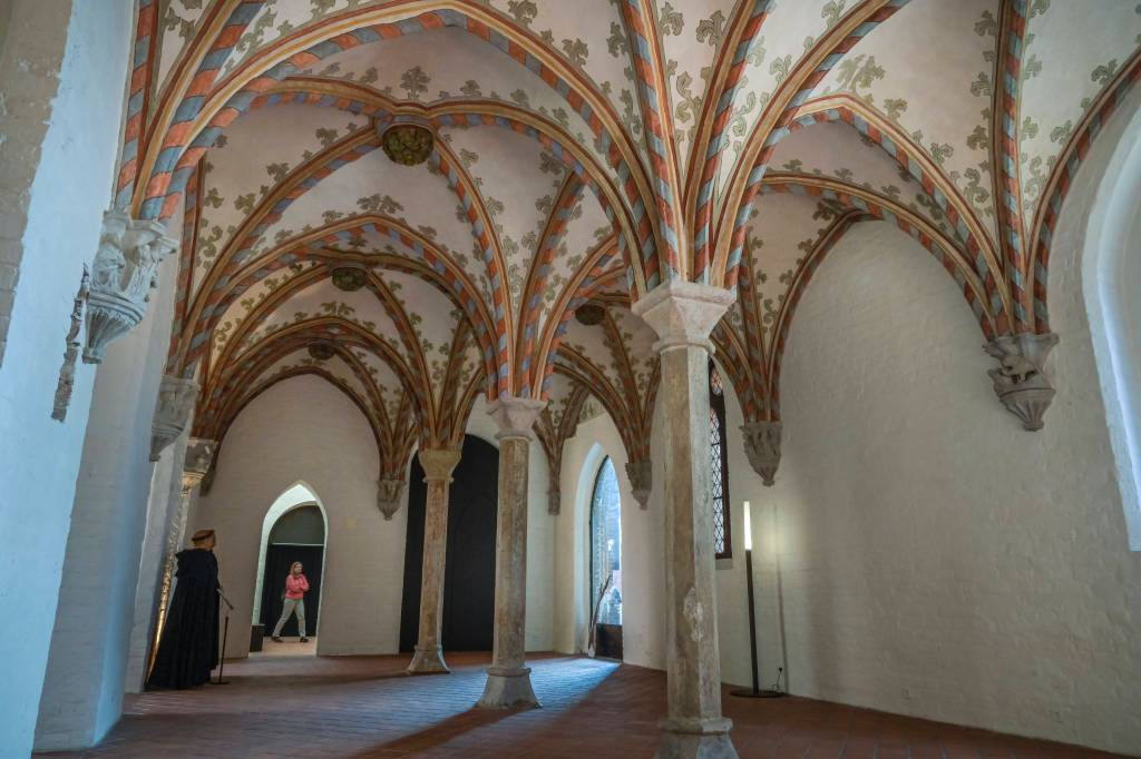 Verzierungen an den Decken des Museums