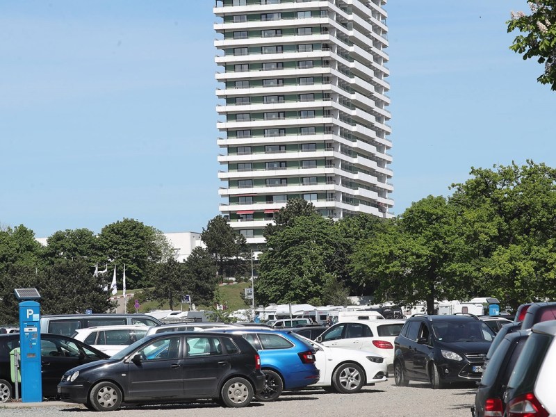 Ostsee: Park-Preise bringen Urlauber zum Beben – ist das noch fair oder maßlos übertrieben?