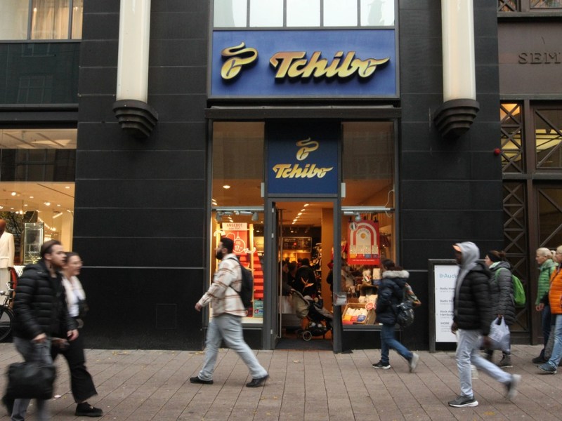Kaffeemaschine von Tchibo sahnt im Ranking ab – doch es gibt einen Haken