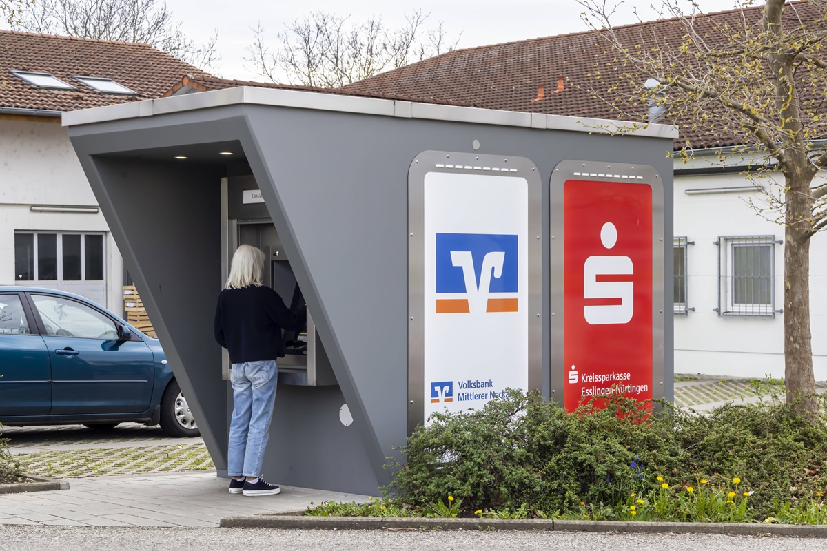 Geldautomat Sparkasse, Volksbank und Co.