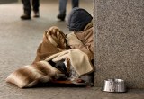 „Ich hab was richtig Blödes geglaubt!“ – Influencerin packt über Obdachlose aus.